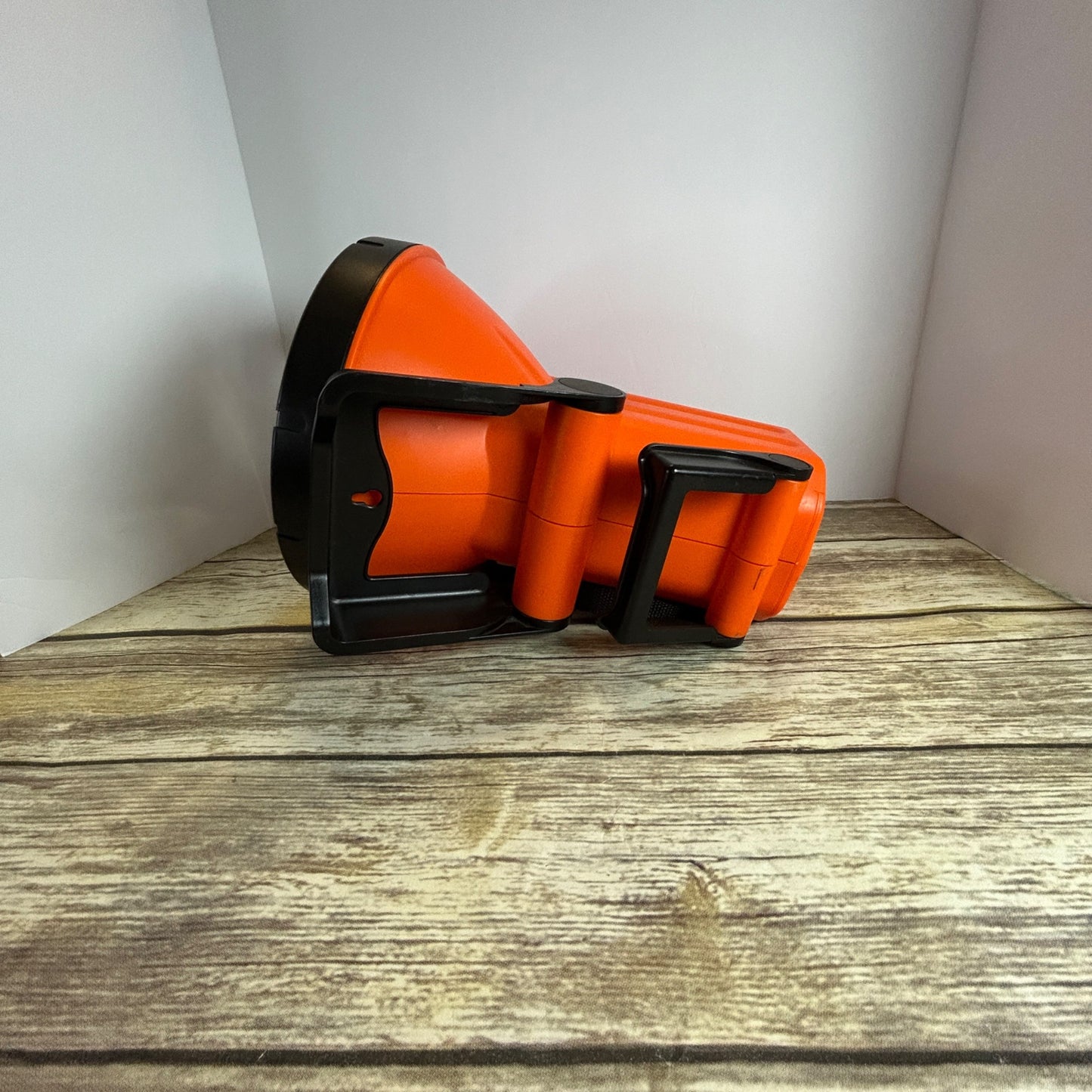 Cyclops S600 Rechargeable Spotlight With Adjustable Stand & Shoulder Strap 12V DC Compatible Bright Beam Durable Plastic Orange & Black