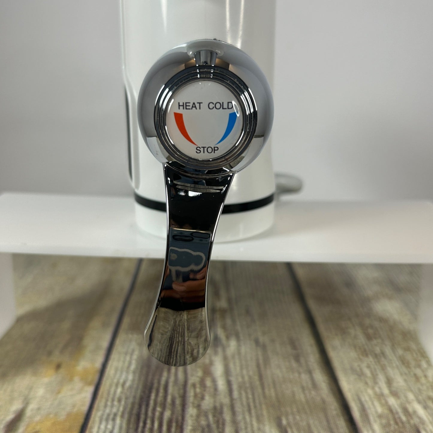 Instant Electric Hot Water Faucet With Temperature Display  3000W 220V ABS & Stainless Steel IPX4 Rating