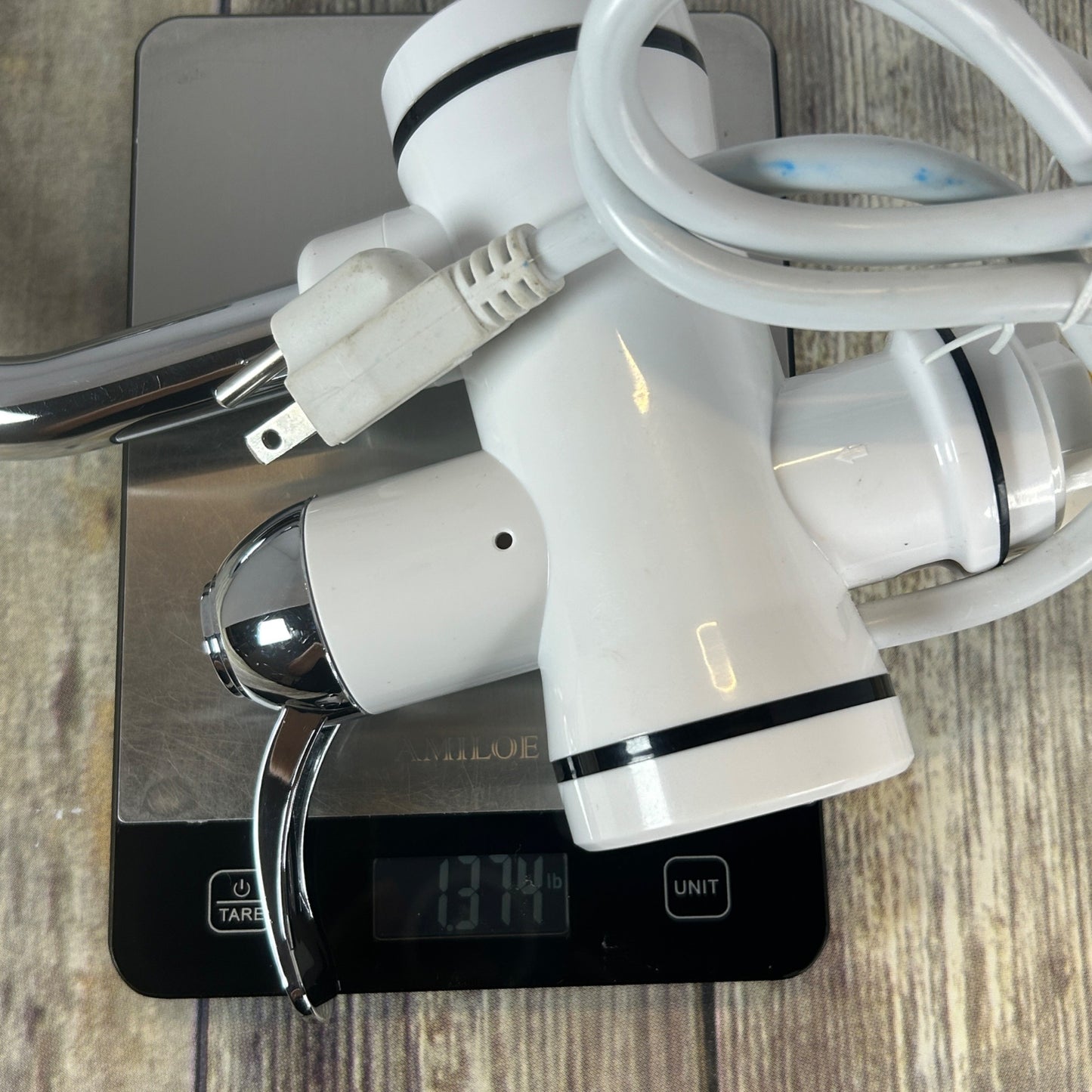 Instant Electric Hot Water Faucet With Temperature Display  3000W 220V ABS & Stainless Steel IPX4 Rating