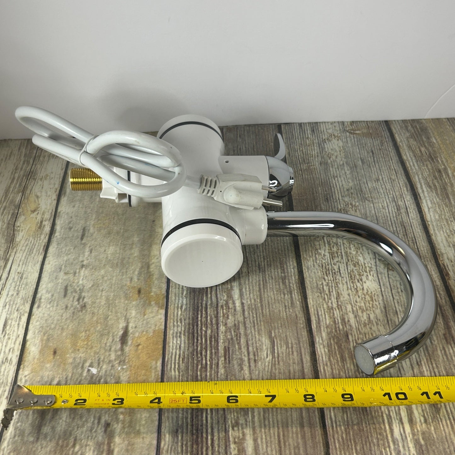 Instant Electric Hot Water Faucet With Temperature Display  3000W 220V ABS & Stainless Steel IPX4 Rating