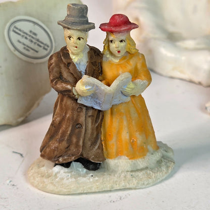 Currier & Ives Collection Winter Village Figurines Set