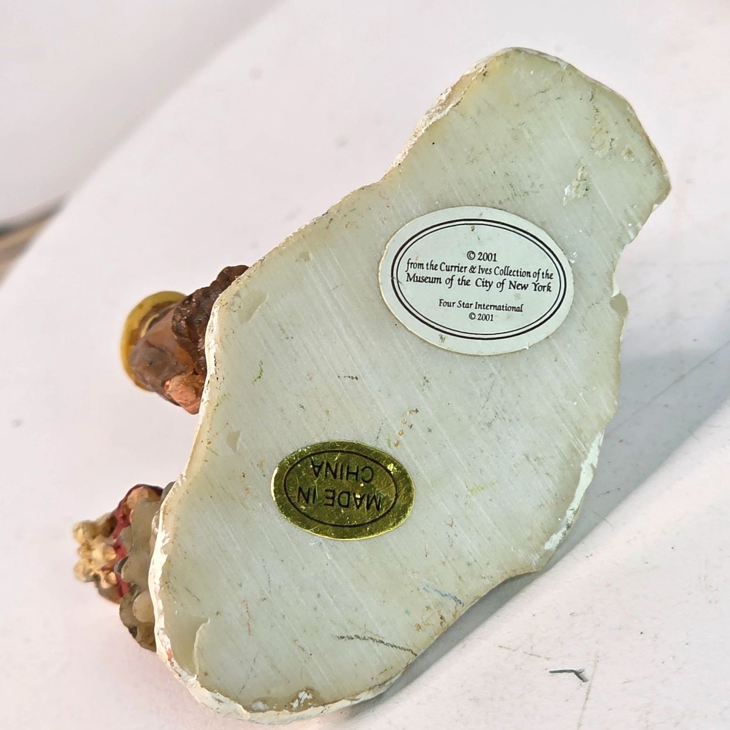 Currier & Ives Collection Winter Village Figurines Set