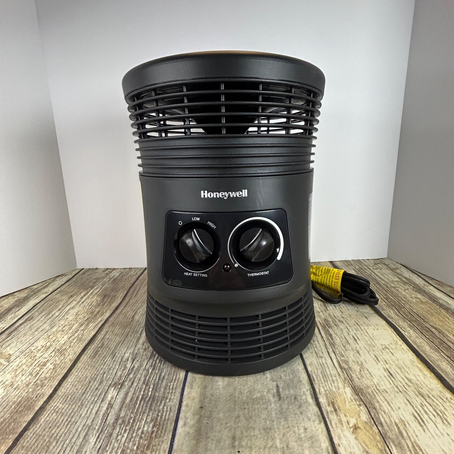 Honeywell 360° Surround Portable Electric Heater With Adjustable Thermostat & Safety Features