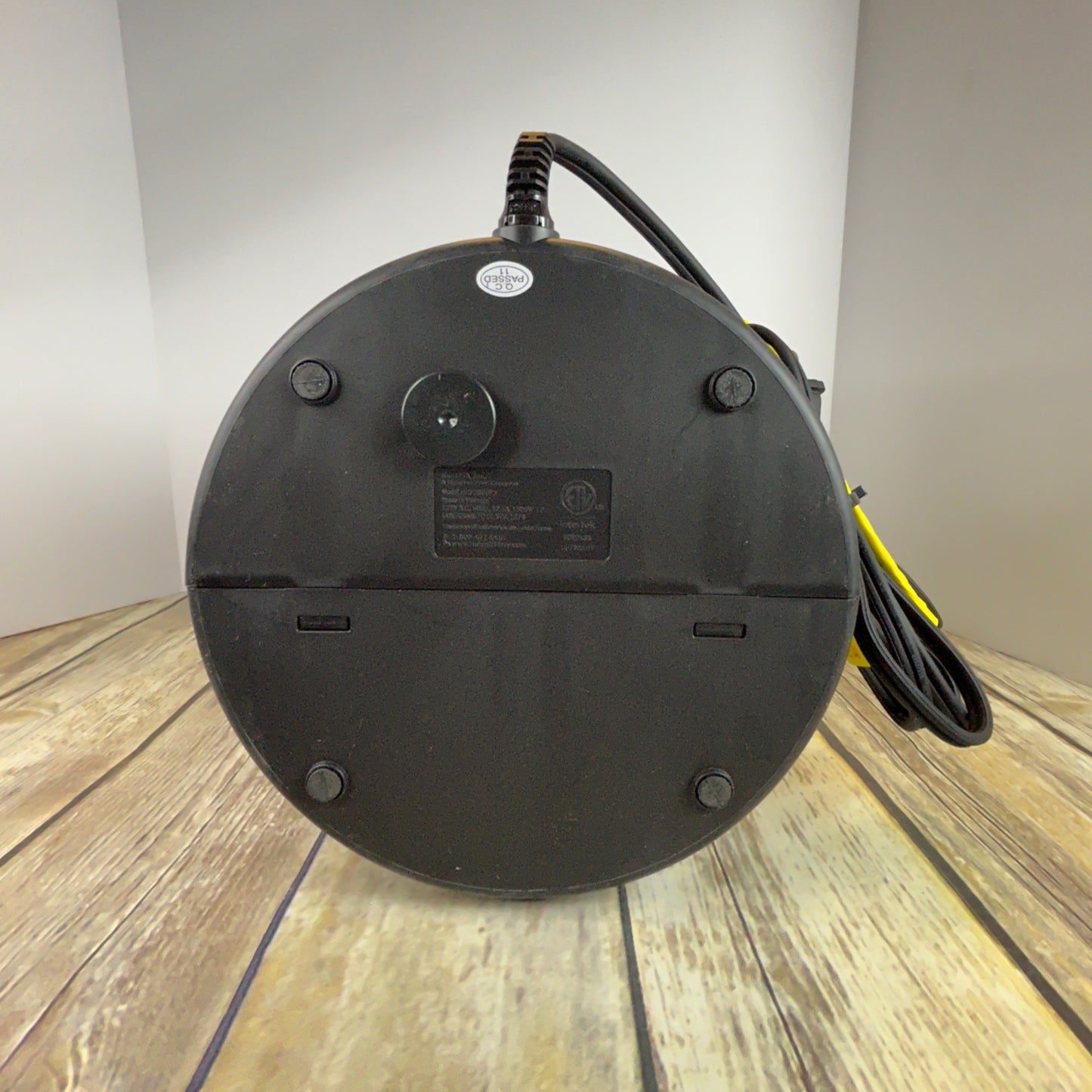 Honeywell 360° Surround Portable Electric Heater With Adjustable Thermostat & Safety Features