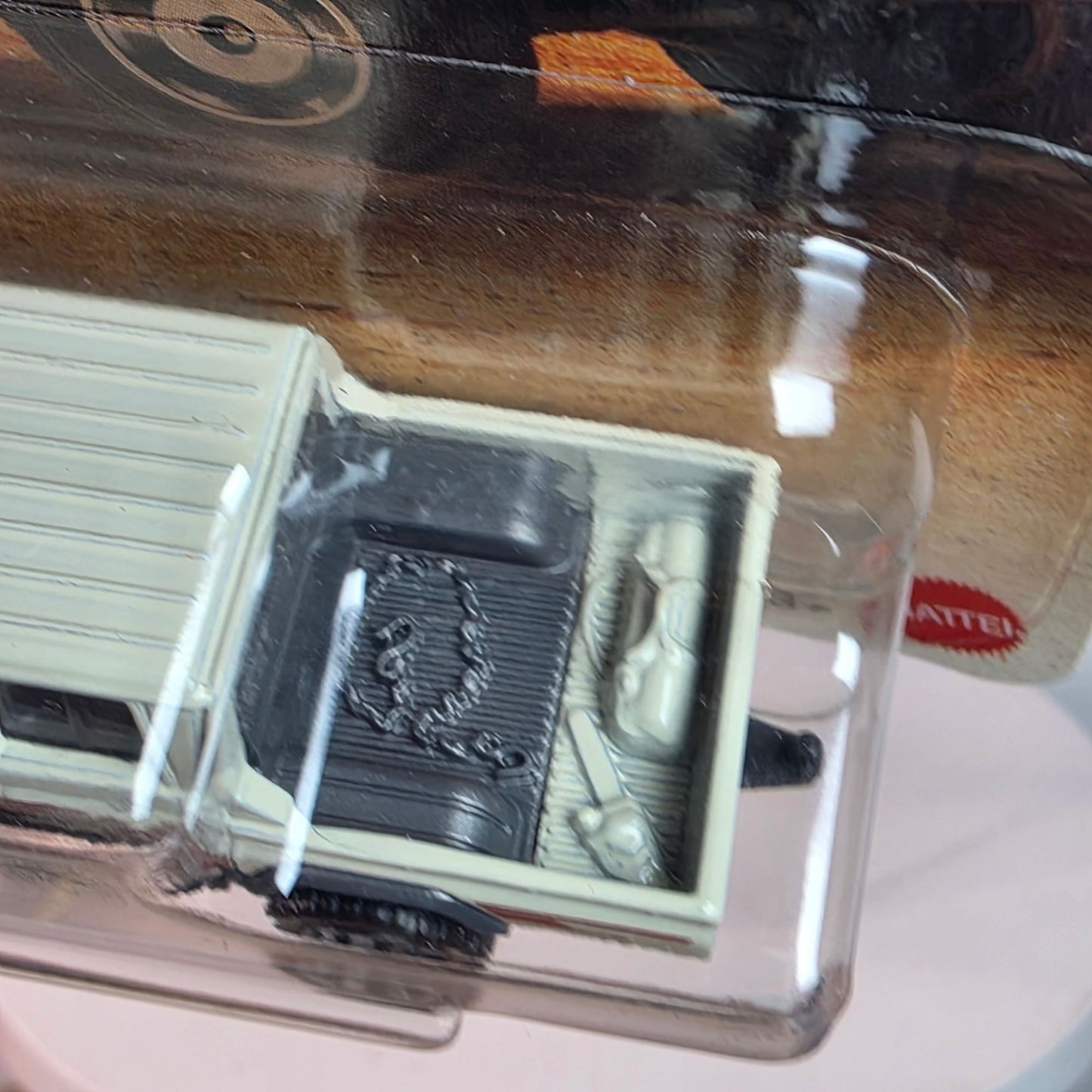 Matchbox 17 Toyota LandCruiser 78 White