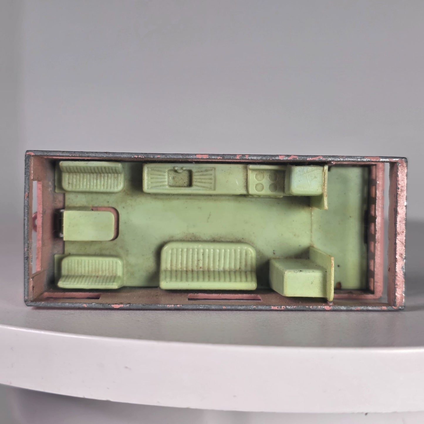 Vintage Lesney Matchbox Series No. 23 Trailer Caravan Pink Diecast Model