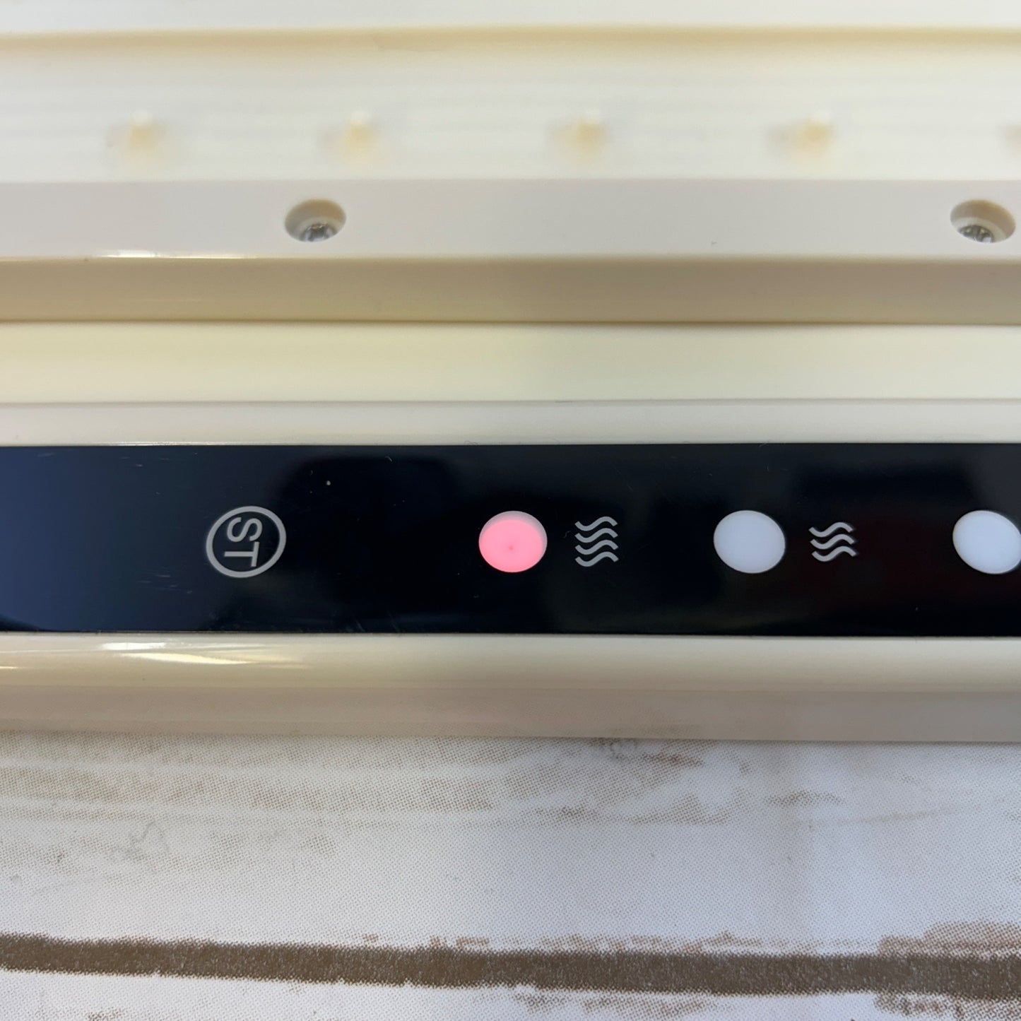 Electric Food Warming Mat With Adjustable Heat Settings & Non-Slip Surface