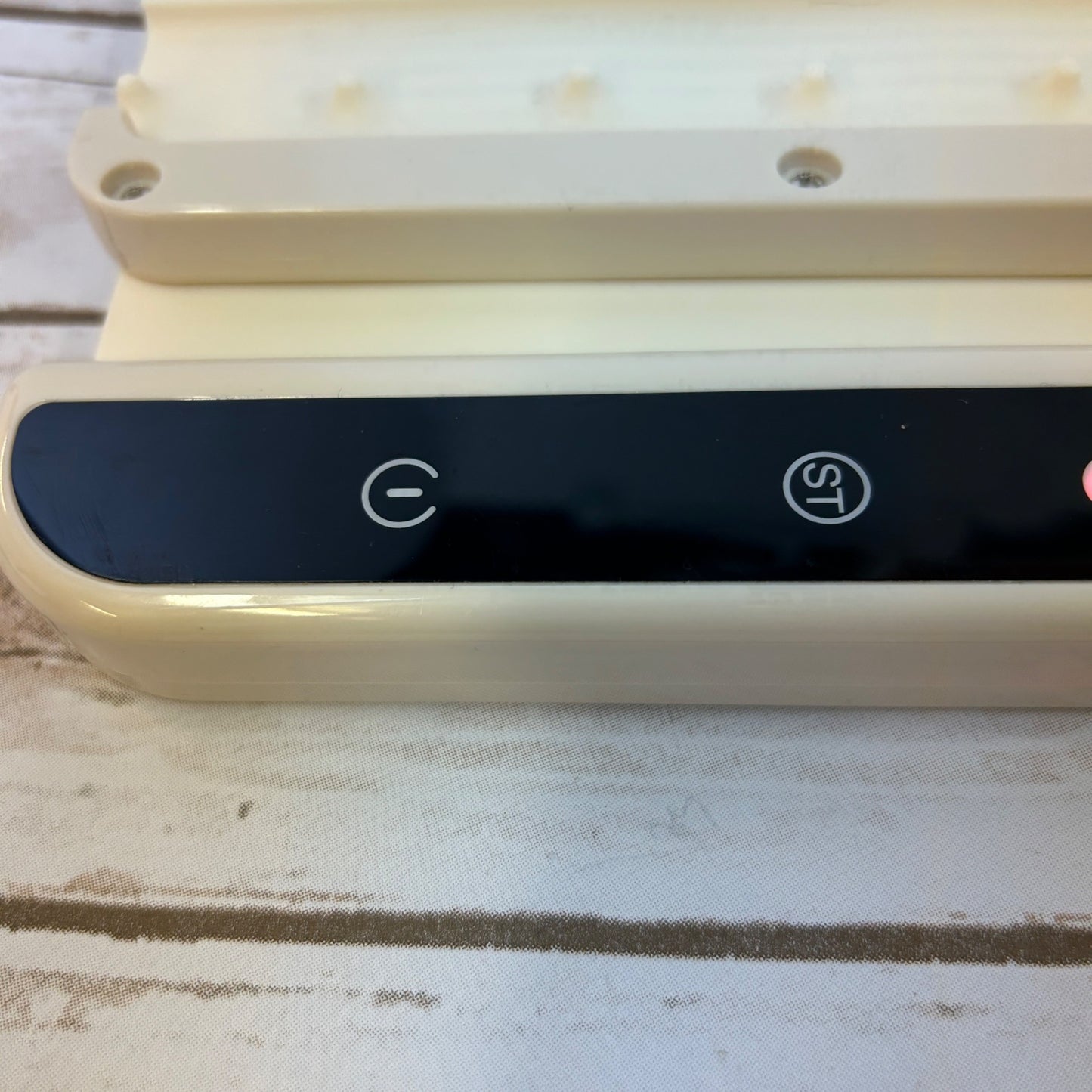 Electric Food Warming Mat With Adjustable Heat Settings & Non-Slip Surface