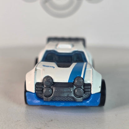 RARE HTF HOT WHEELS 2018 CHECKMATE "PAWN" FAST 4WD WHITE MOC #290
