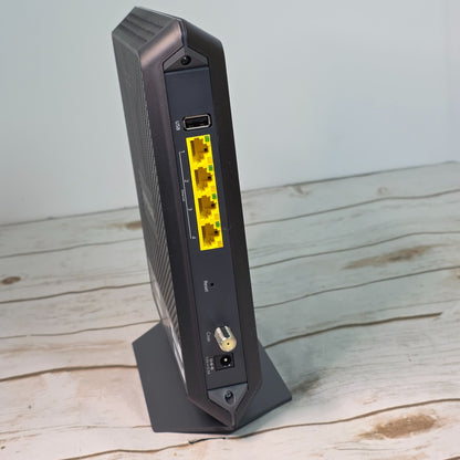 Netgear Nighthawk AC1900 WiFi Cable Modem Router C7000 960 Mbps 24x8 Channel Bonding