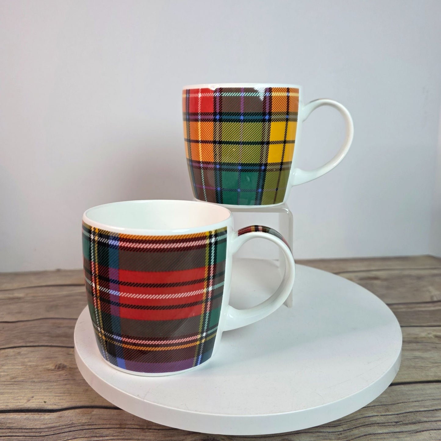 Rare Set Of 2 Hudson & Middleton Tartan Mugs Fine Bone China Made In England