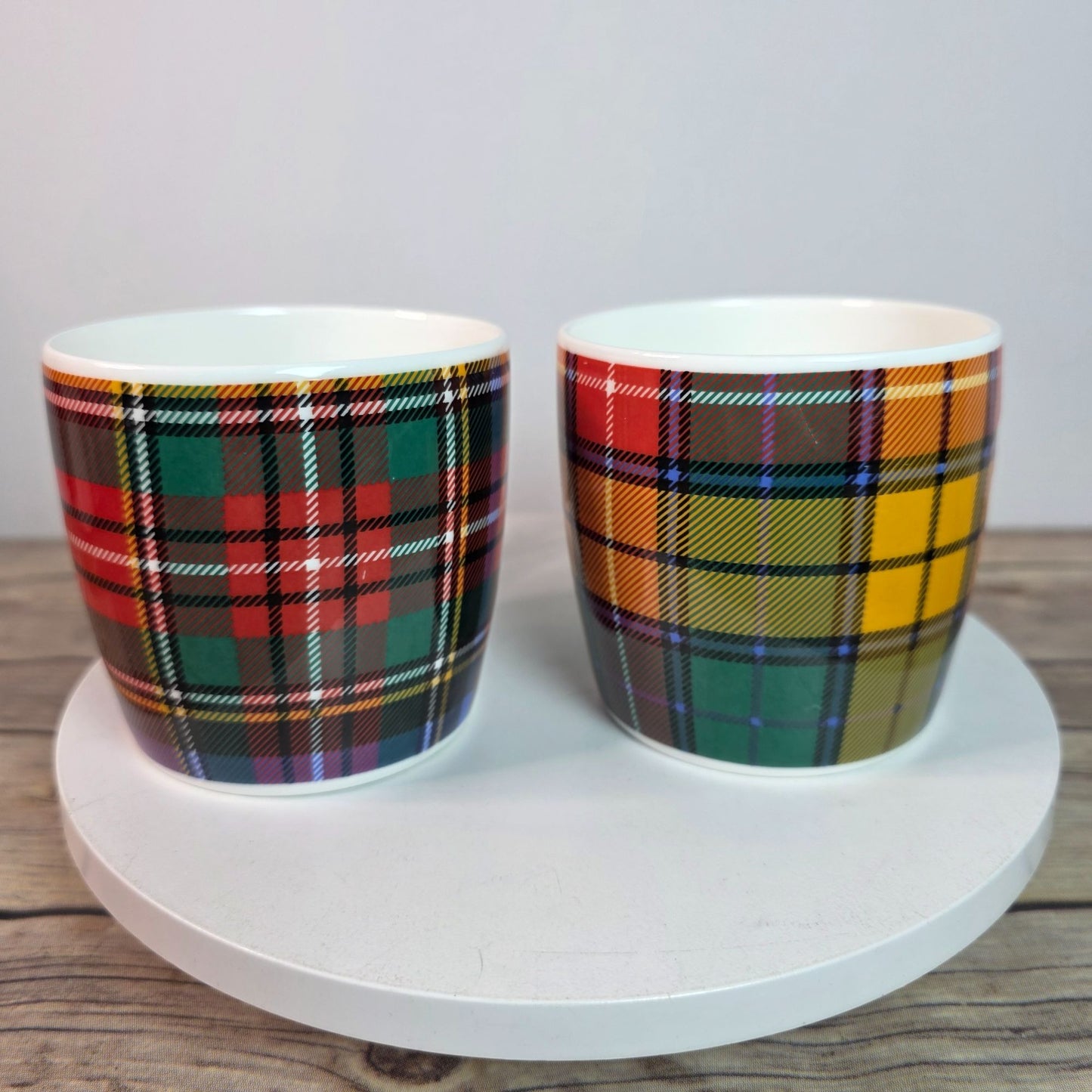 Rare Set Of 2 Hudson & Middleton Tartan Mugs Fine Bone China Made In England