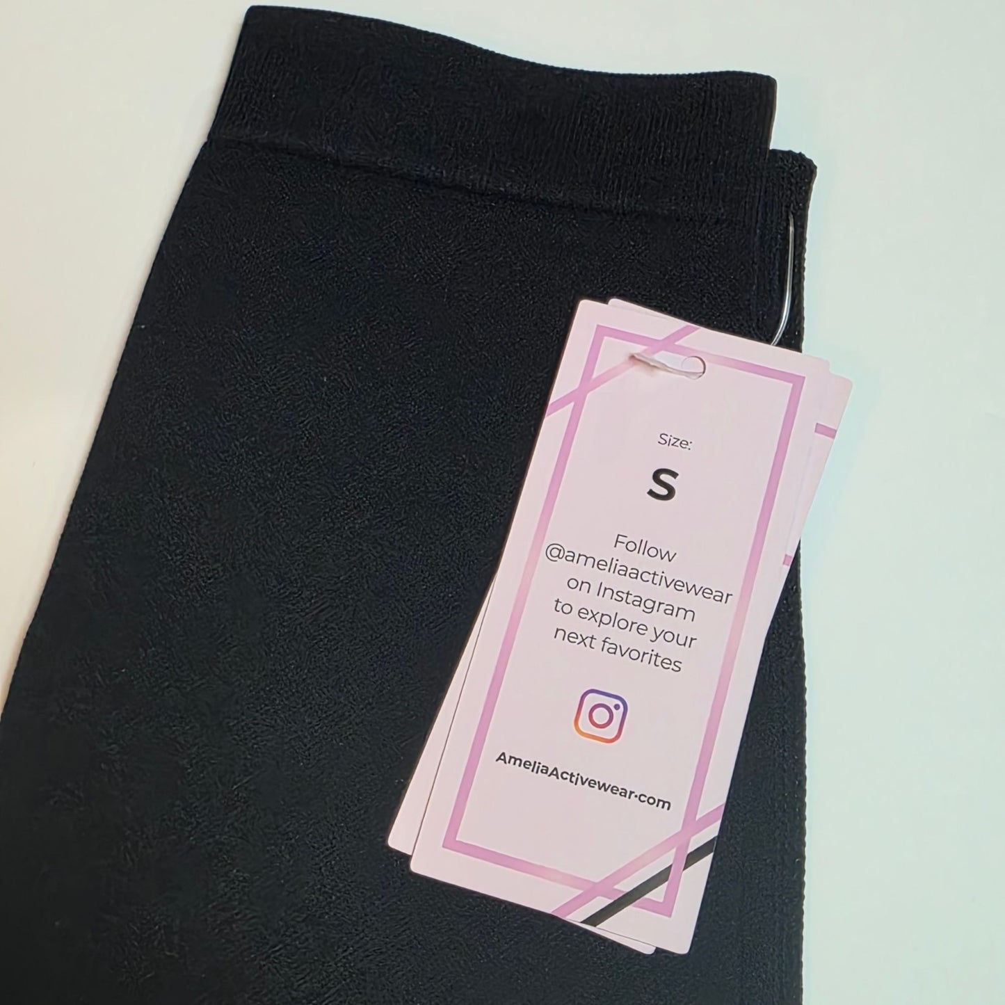 Amelia Activewear Womens Black High-Waisted Ruched Leggings S