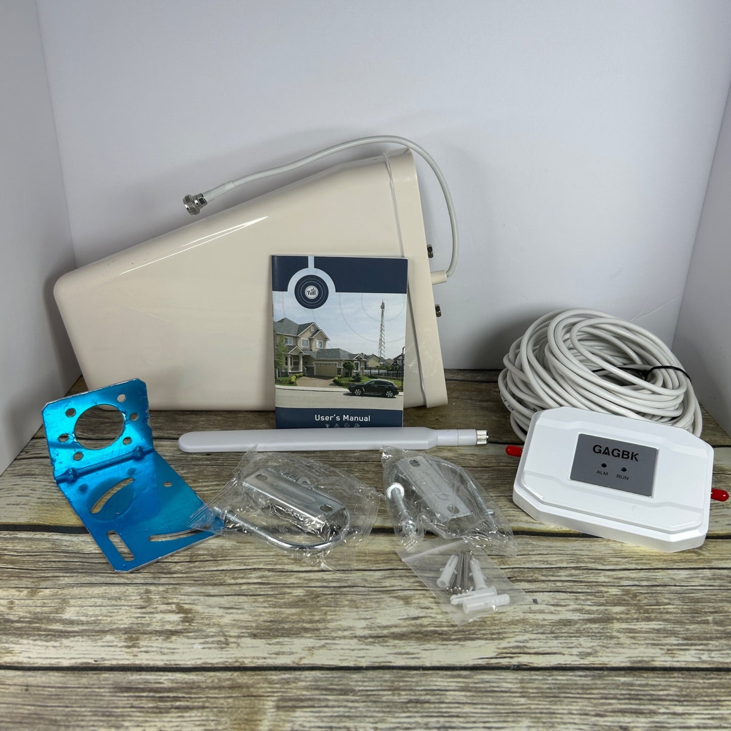 GAGBK YBA70 Cell Phone Signal Booster Kit With Directional Antenna & Accessories