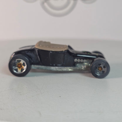 1999 Hot Wheels First Editions Track T Flat Black With Beige Cover Die Cast Toy Hot Rod Car Vehicle