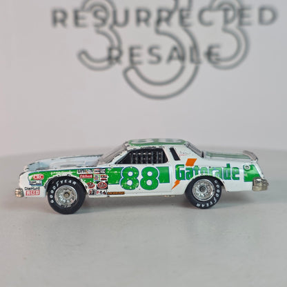 Vintage Johnny Lightning 1998 Darrell Waltrip #88 Gatorade Monte Carlo 1:64 Diecast
