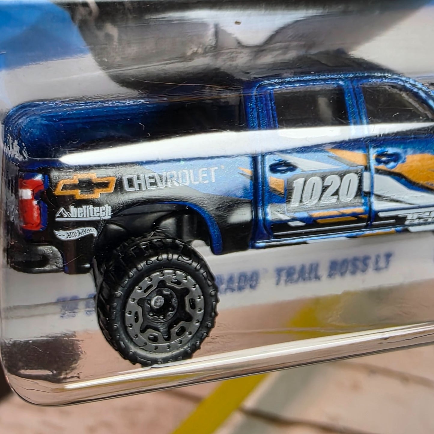 Hot Wheels 2019 Chevy Silverado Trail Boss LT Die-Cast Model Blue