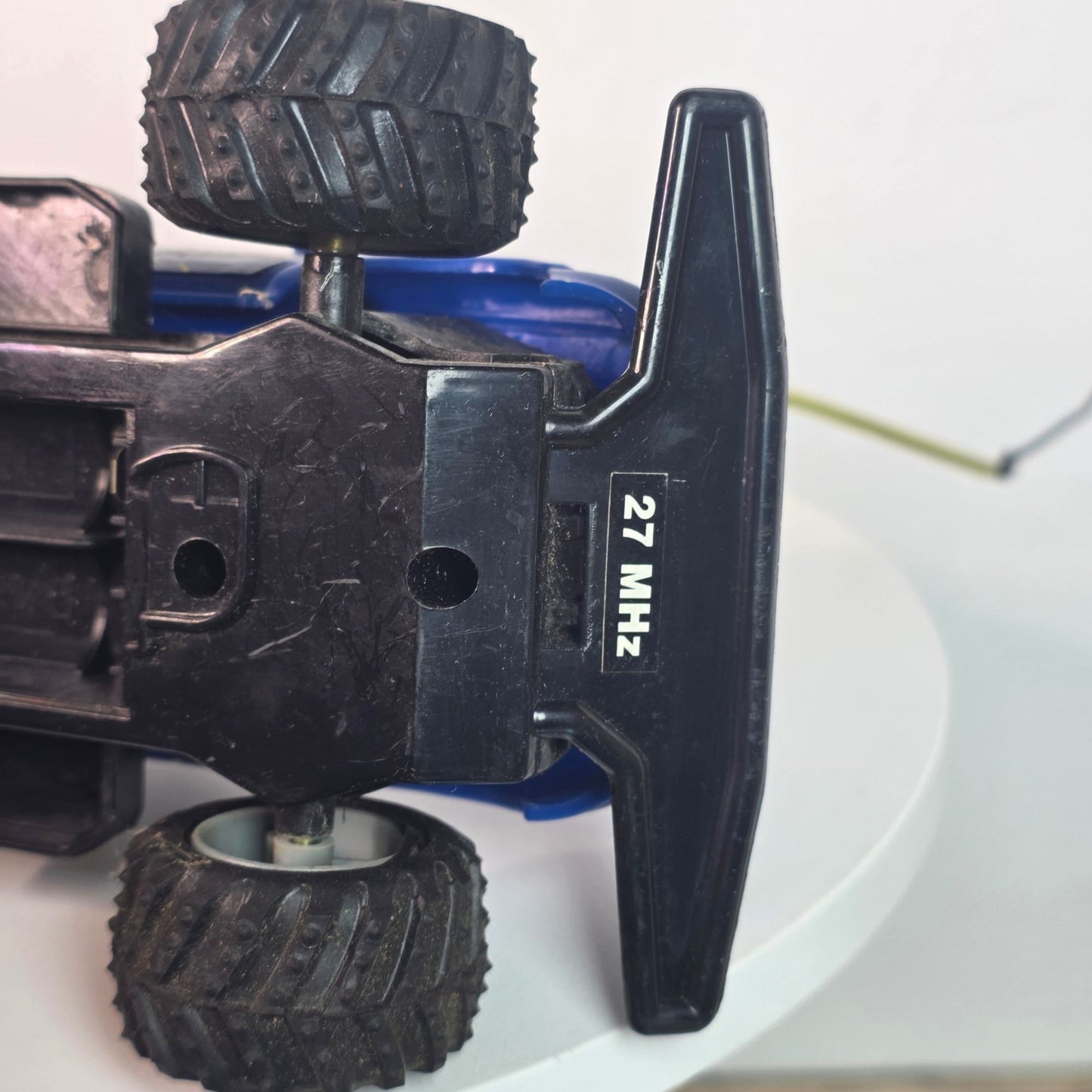 Vintage 1995 New Bright Blue Remote Control Monster Truck Off Road Toy 27 MHz Band - Tested No Remote