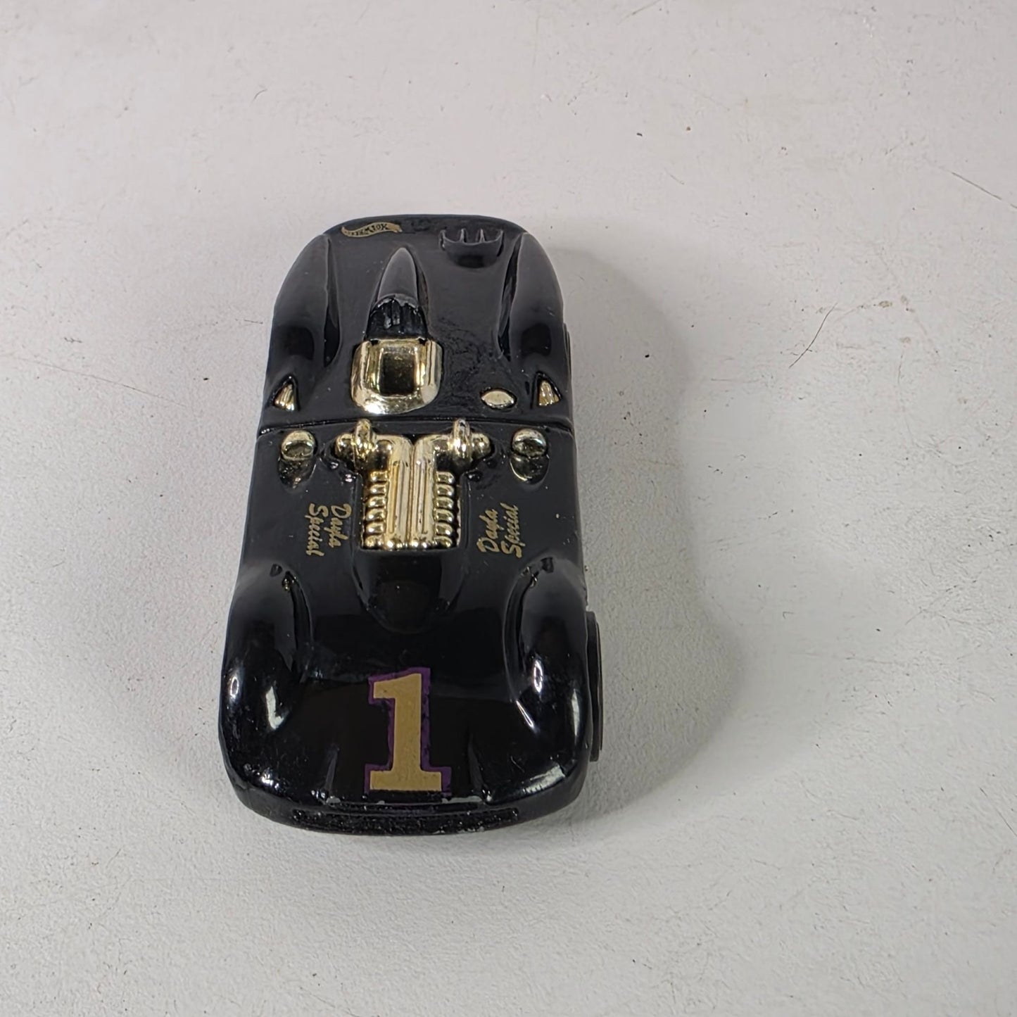 Vintage 1999 Hot Wheels Turbulence "Dayla Special" Black & Gold Diecast Car Metal Bottom