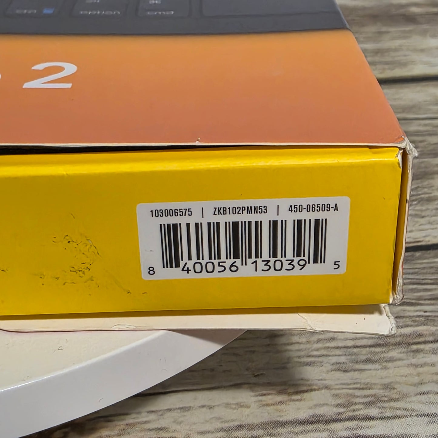 NIOB New ZAGG Messeger Folio 2 for iPad and iPad Air with Keyboard and Bluetooth