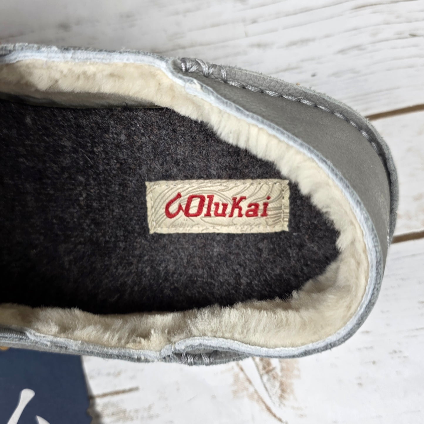 NWT New Men's Olukai Moloa Slippers Sharkskin Gray US Size 12M 10252-GWGW