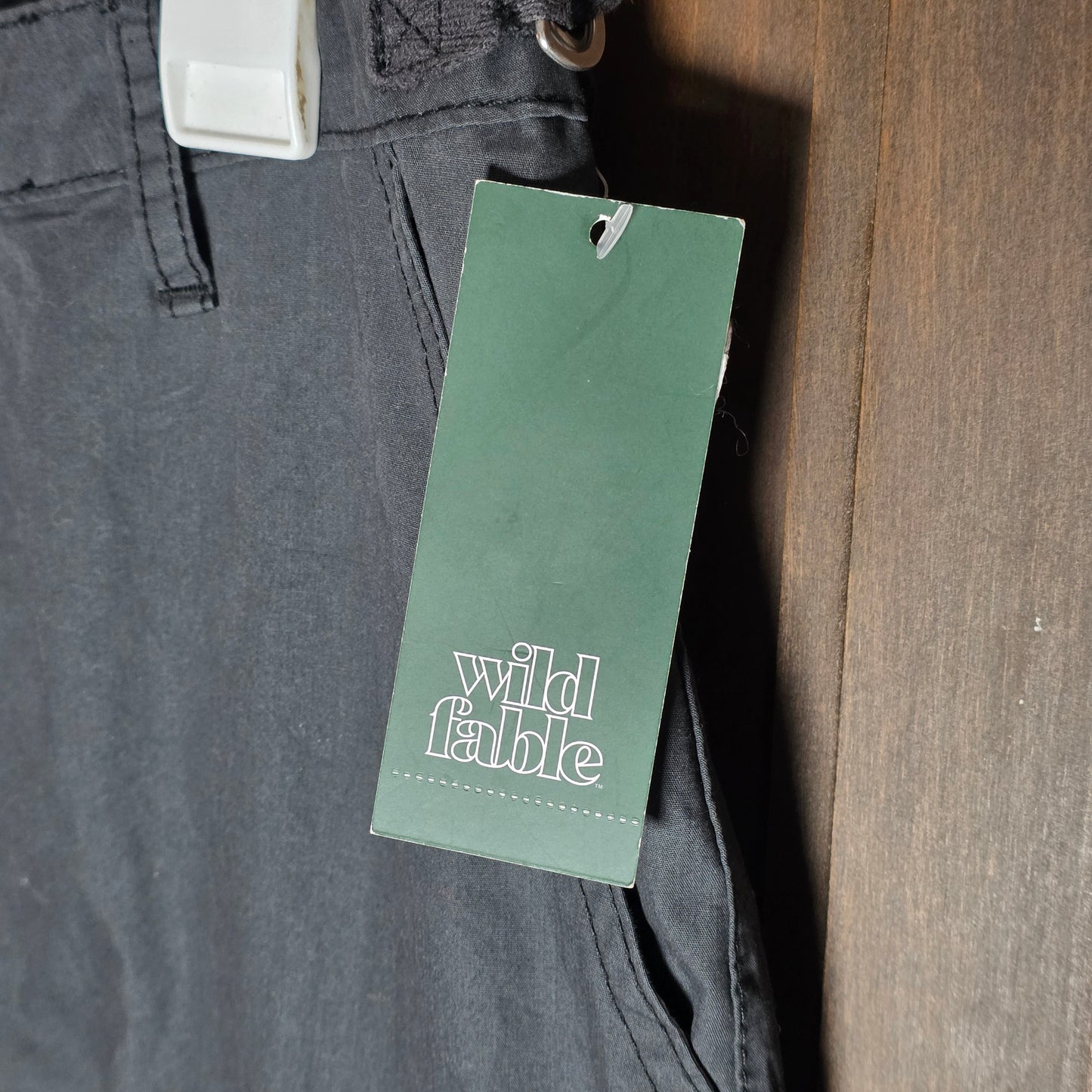 NWT New Women's Wild Fable Dark Gray Back Slit Cargo Skirt Small