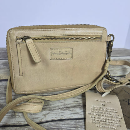 NWT New Valencia Small Crossbody Phone Wallet Bag Genuine Leather Beige TK375