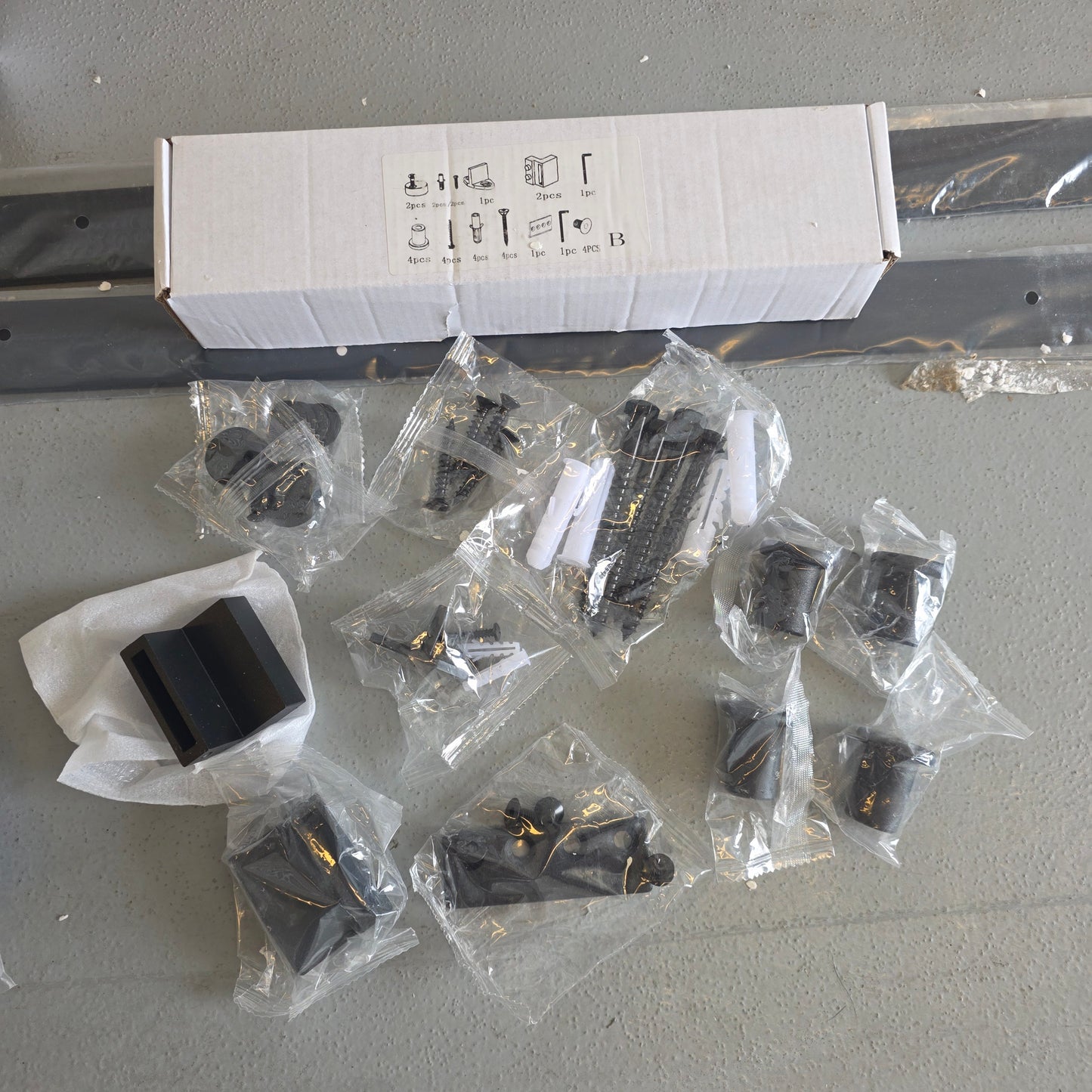 NIOB New Smart Standard Single Barn Door Hardware SDH-055-TS01-2R