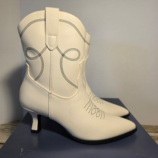 NIB New Women's Jenson Western Cowboy Boots 7.5 Memory Foam Universal Thread™