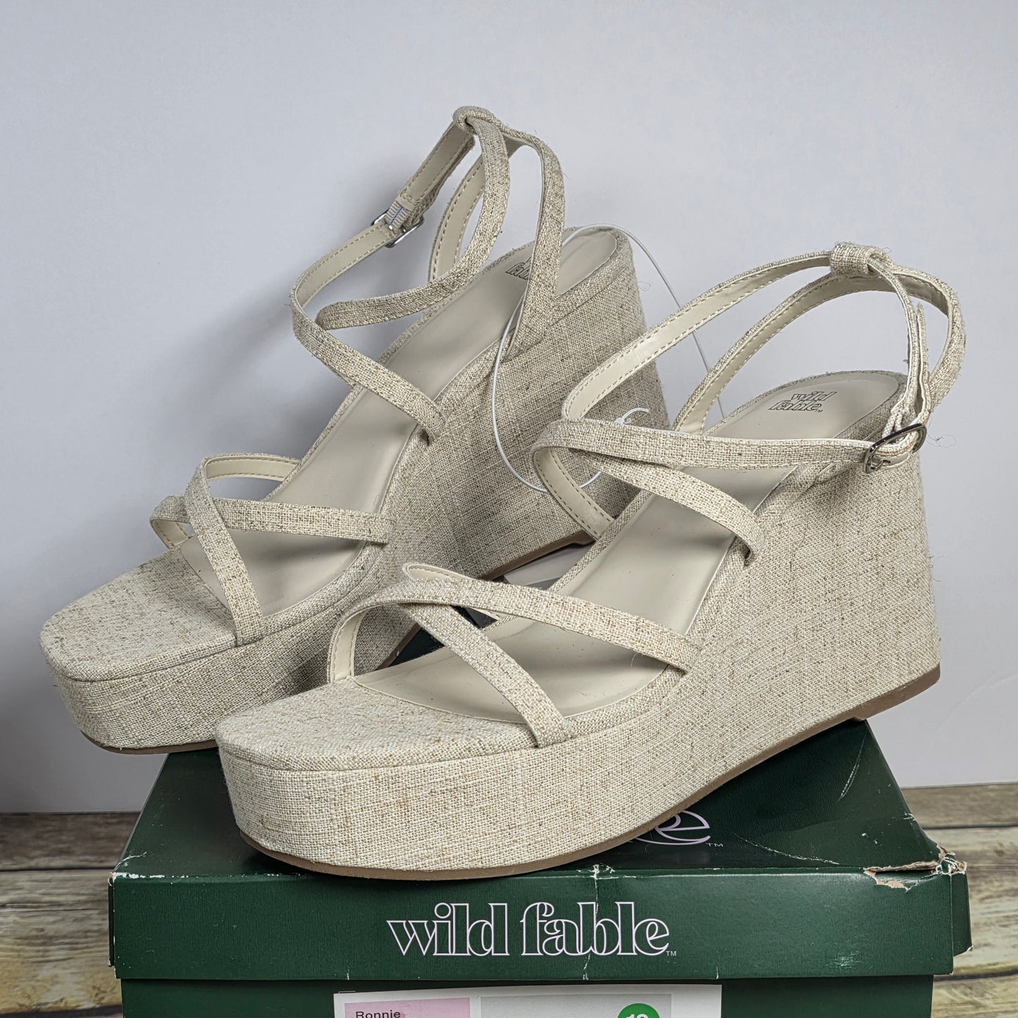 New Women's Wild Fable Ronnie Heels/Wedge Heathered Cream  Size 10