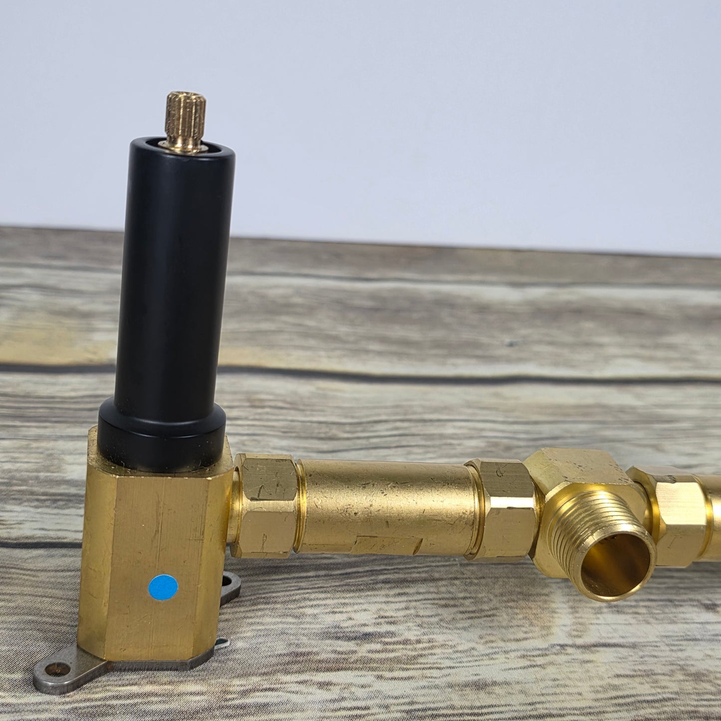 Tub filler valve assembly- 2 handle