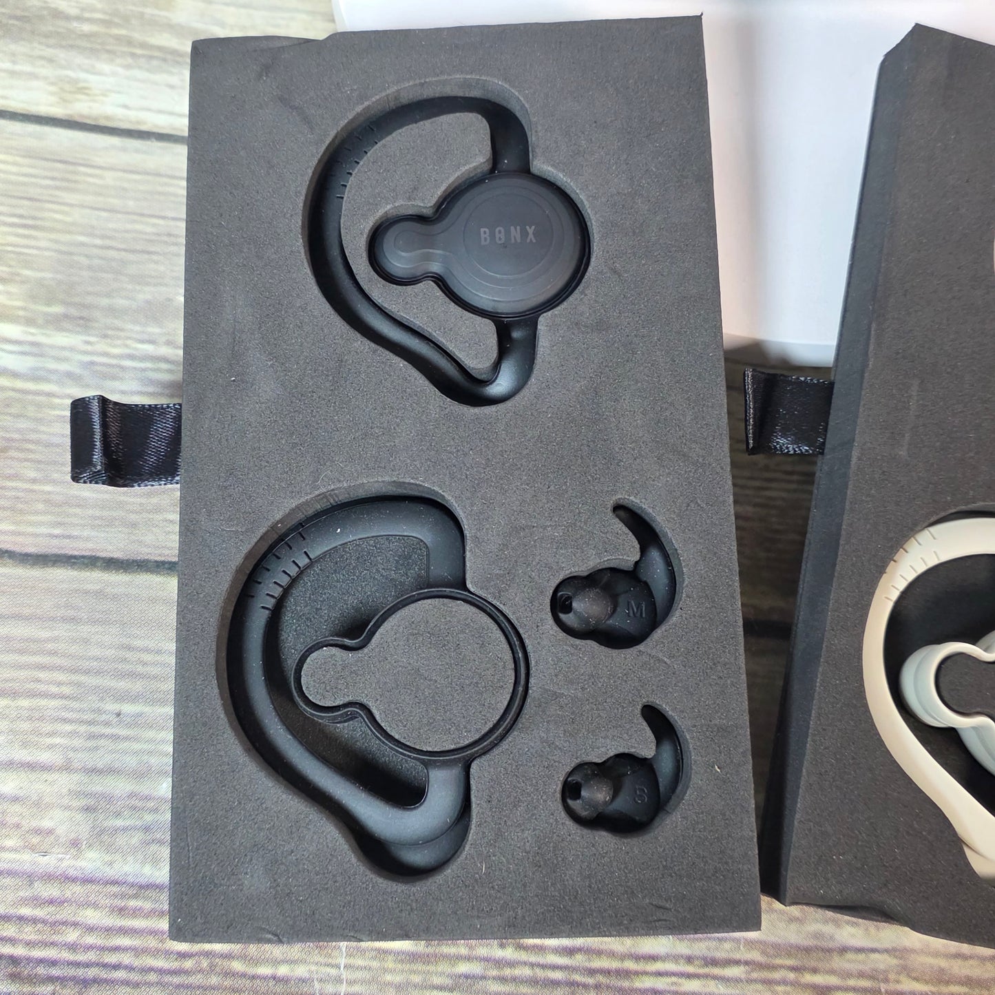 NIOB New BONX GRIP Pack of 2 Bluetooth Headsets Audio Conversation Systems