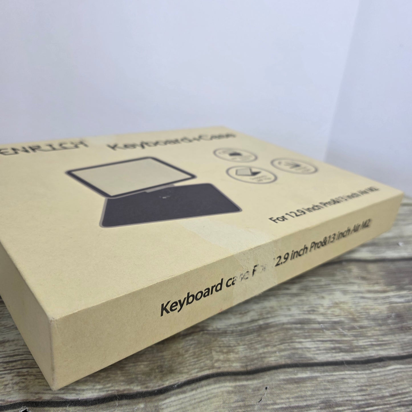 NIB New LENRICH Keyboard+Case for 12.9" Pro & 13" Air M2