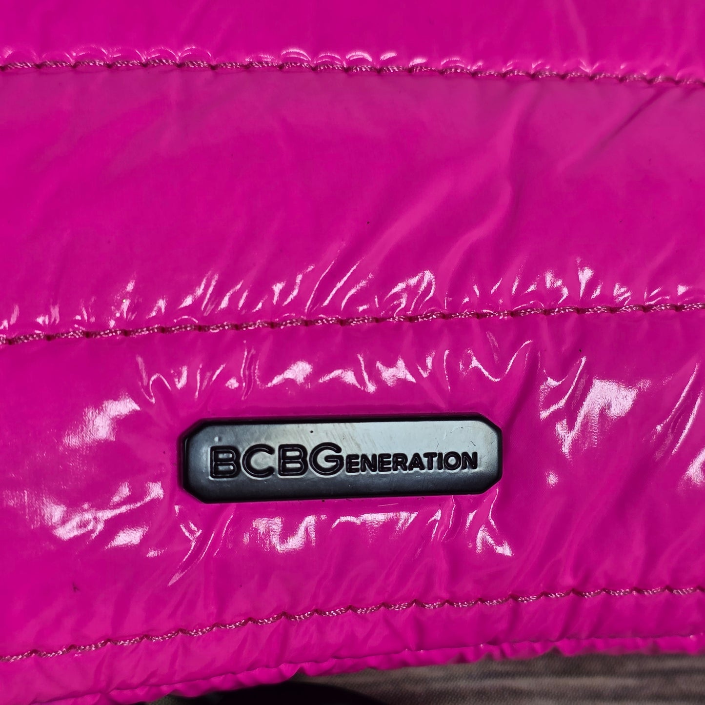 NWT New BCBG Generation Hot Pink Puffy Vinyl GN22374 2-in-1 Convertible Bag