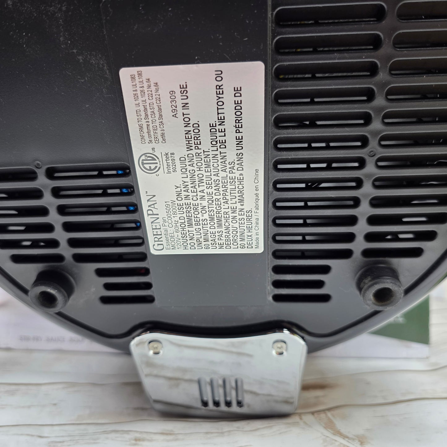 NIOB New GreenPan Elite 6Qt Essential Smart Skillet Pan CC005091