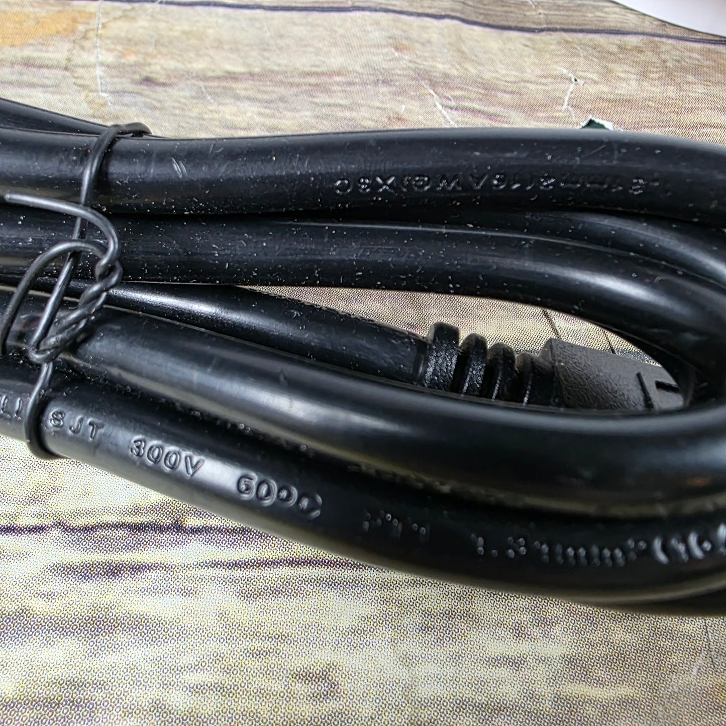 Desktop pop up outlet