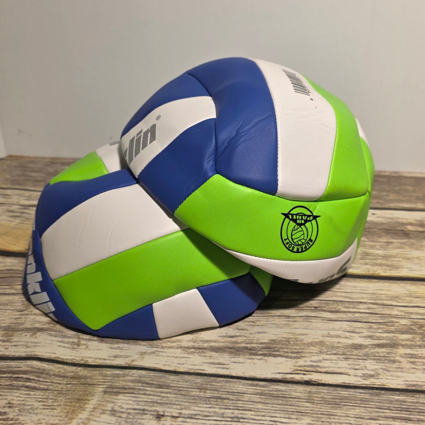 NIOB New Offical Franklin Soft Spike Volleyballs 6-Pack with 1 Hand Pump