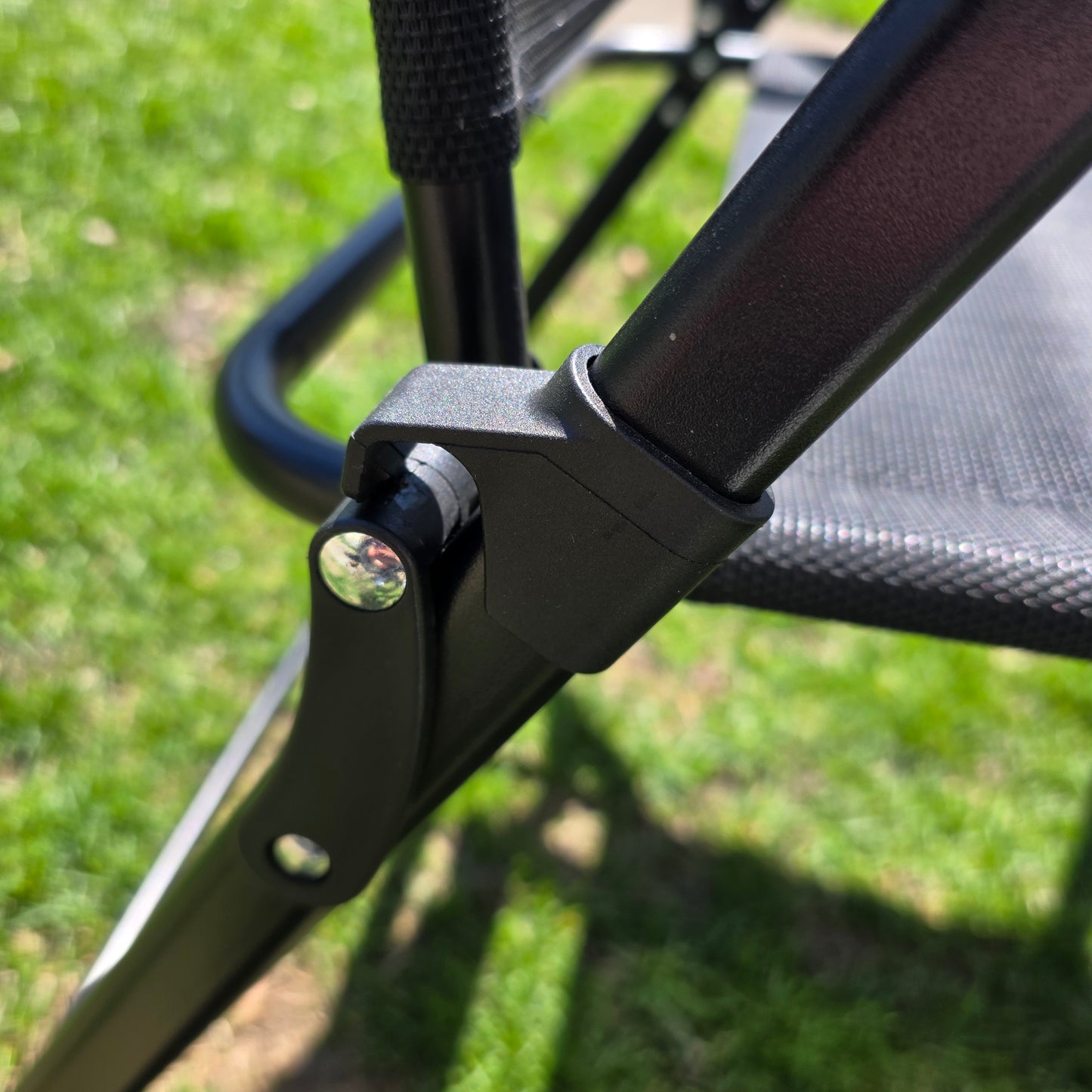 Set of 2 NWT New Room Essentials Sling Folding Patio Chairs Black 37Hx22Wx23D