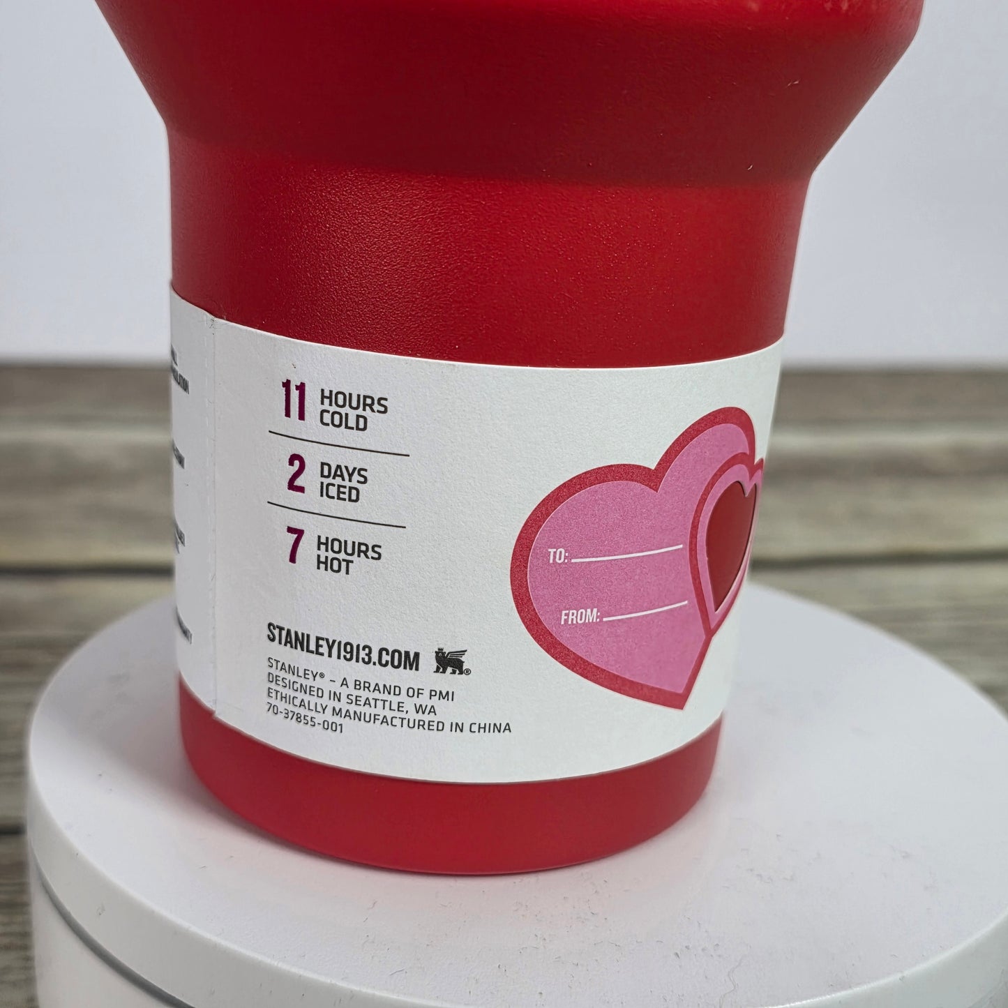 New STANLEY The Flowstate Quencher H20 Tumbler 40oz Valentines