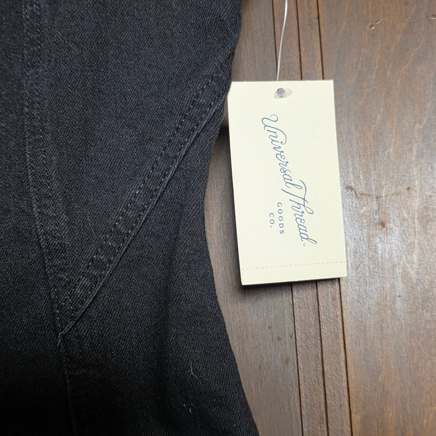 NWT New Women's Uniserval Thread Goods Co Black Denim Tank Size 6 Zipper Front