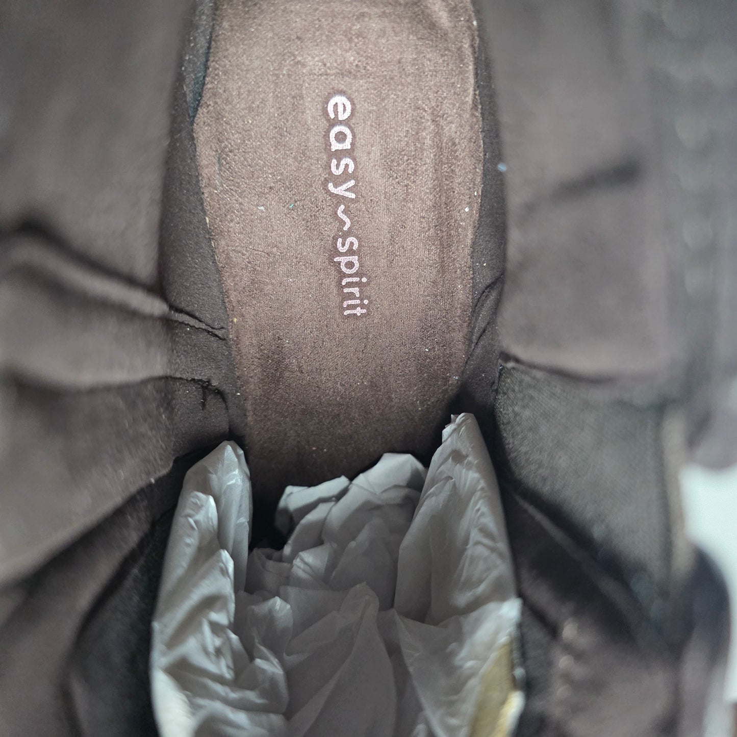 NIB New Easy Spirit Women's Dark Brown Yuna3 Boots Size 9M