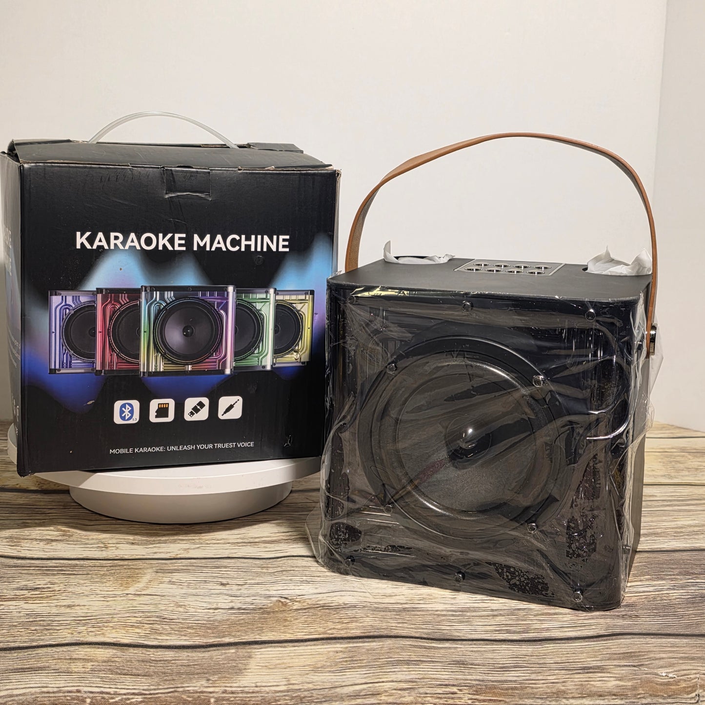 NIB New Courpal Karaoke Machine with 2 Microphones Bluetooth