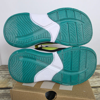 NWT Boy's All In Motion Fallon Snakers Black/Green Size 13