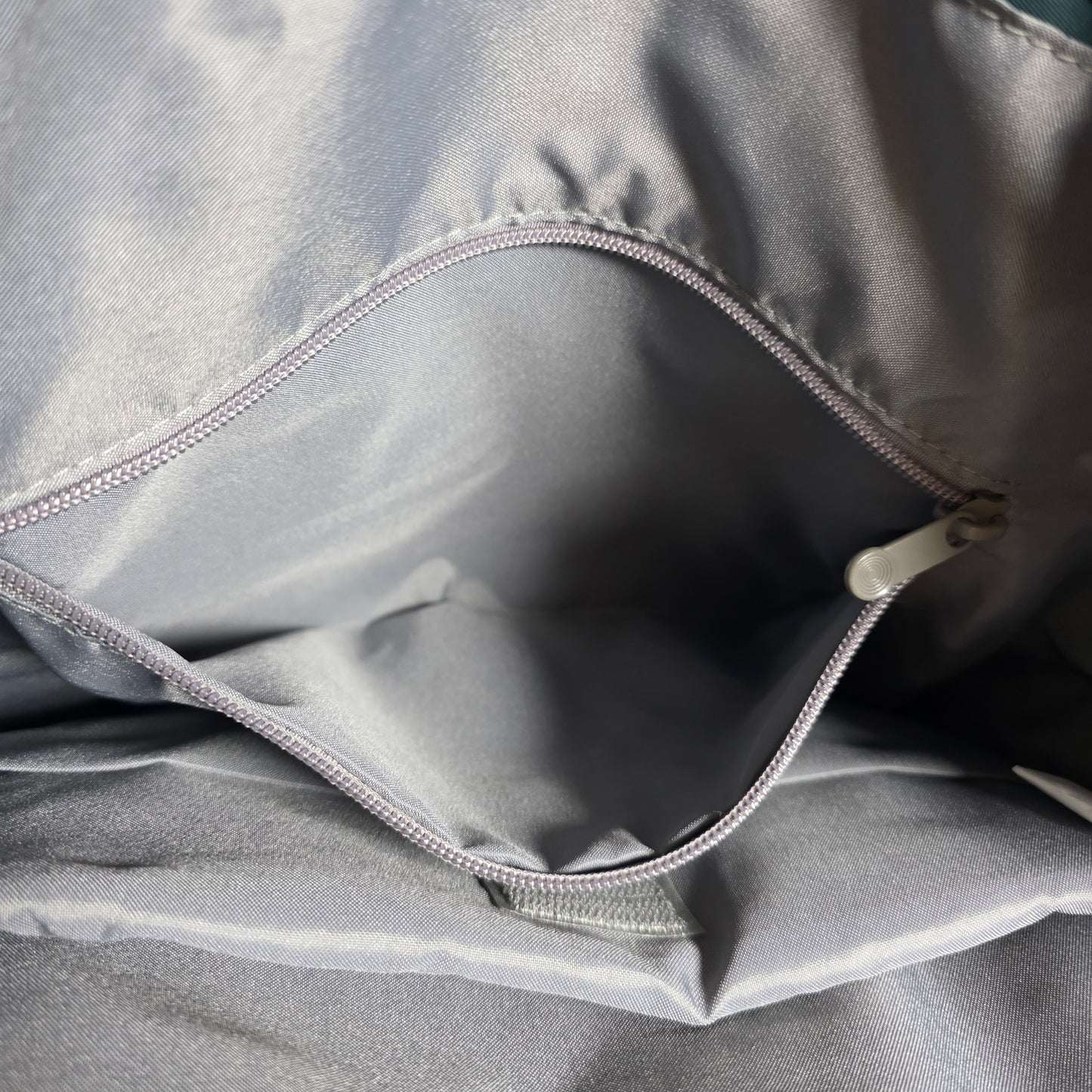 NWT New MIXI 17" Backpack Laptop Bag Abyssal Green KM5228