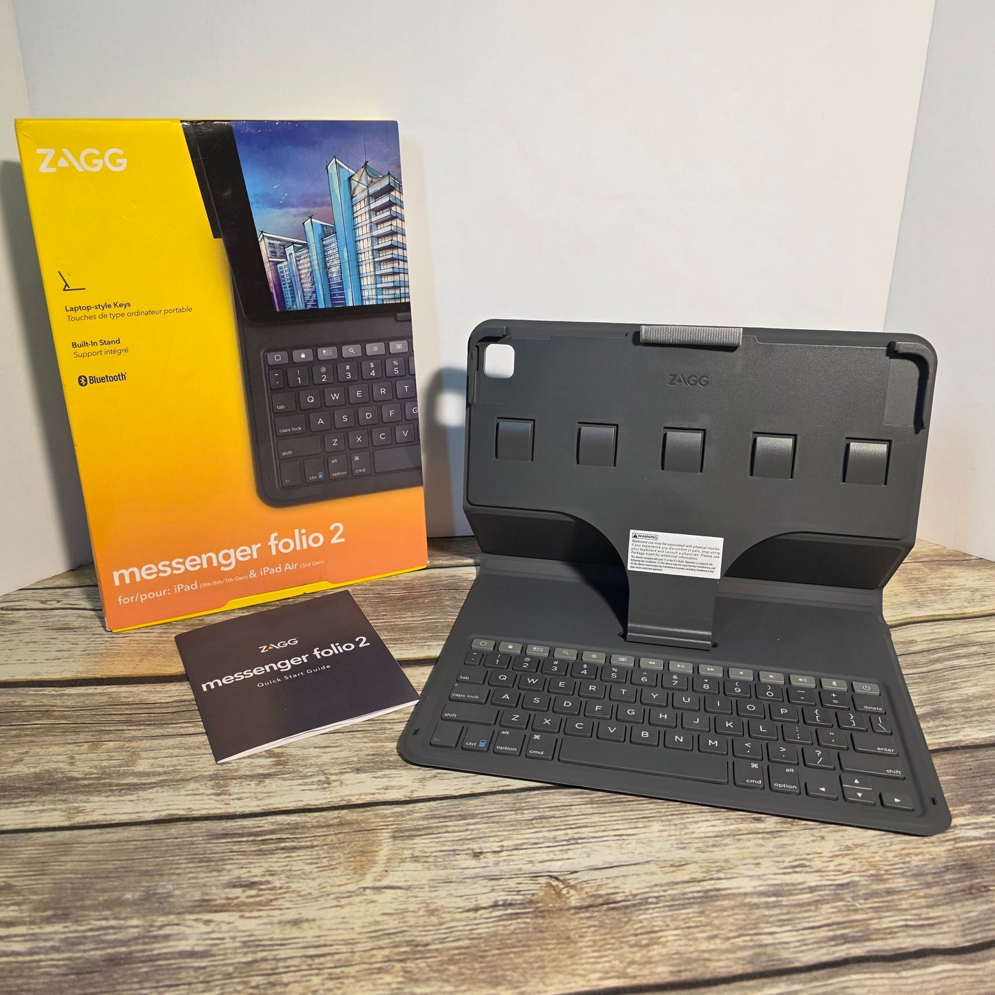 NIOB New ZAGG Messeger Folio 2 for iPad and iPad Air with Keyboard and Bluetooth