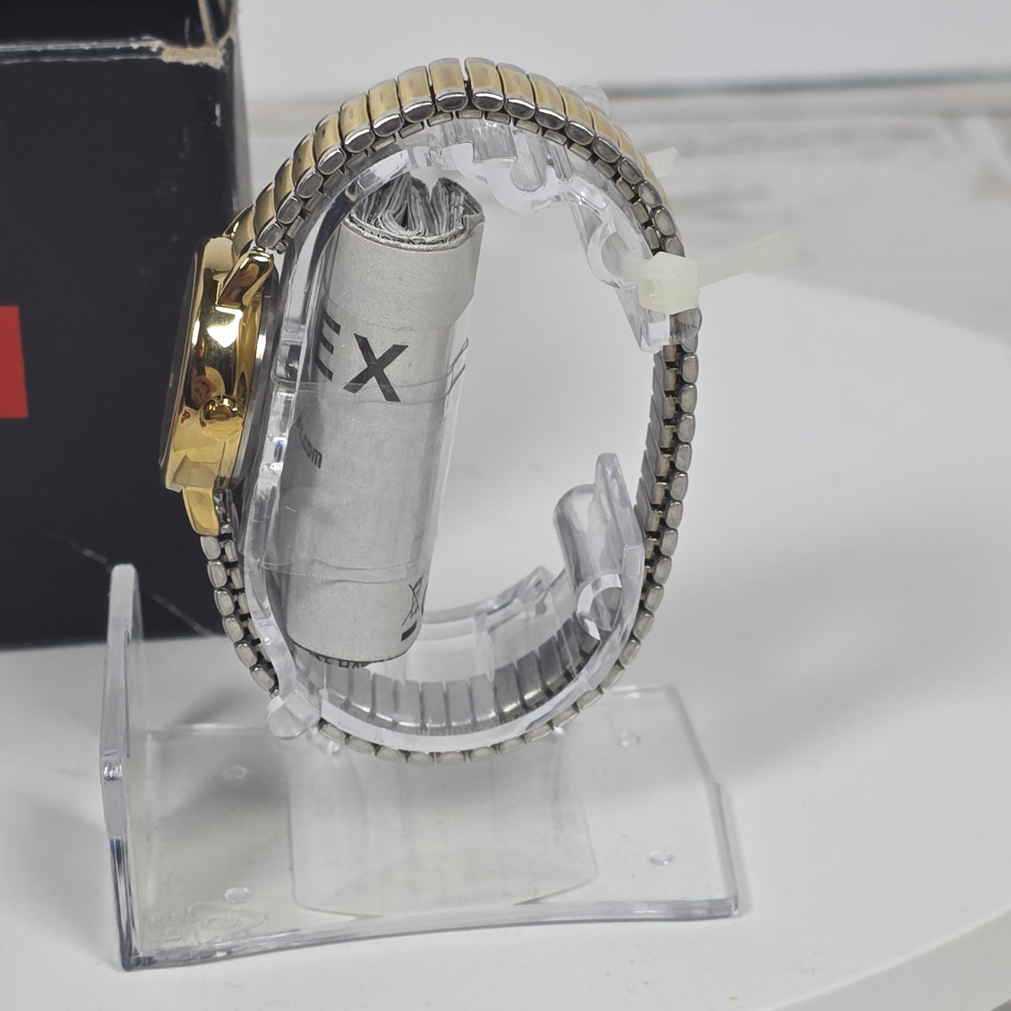 Women's Timex Watch Indiglo WR30M 95 T 12MM LUG T2H381 9J