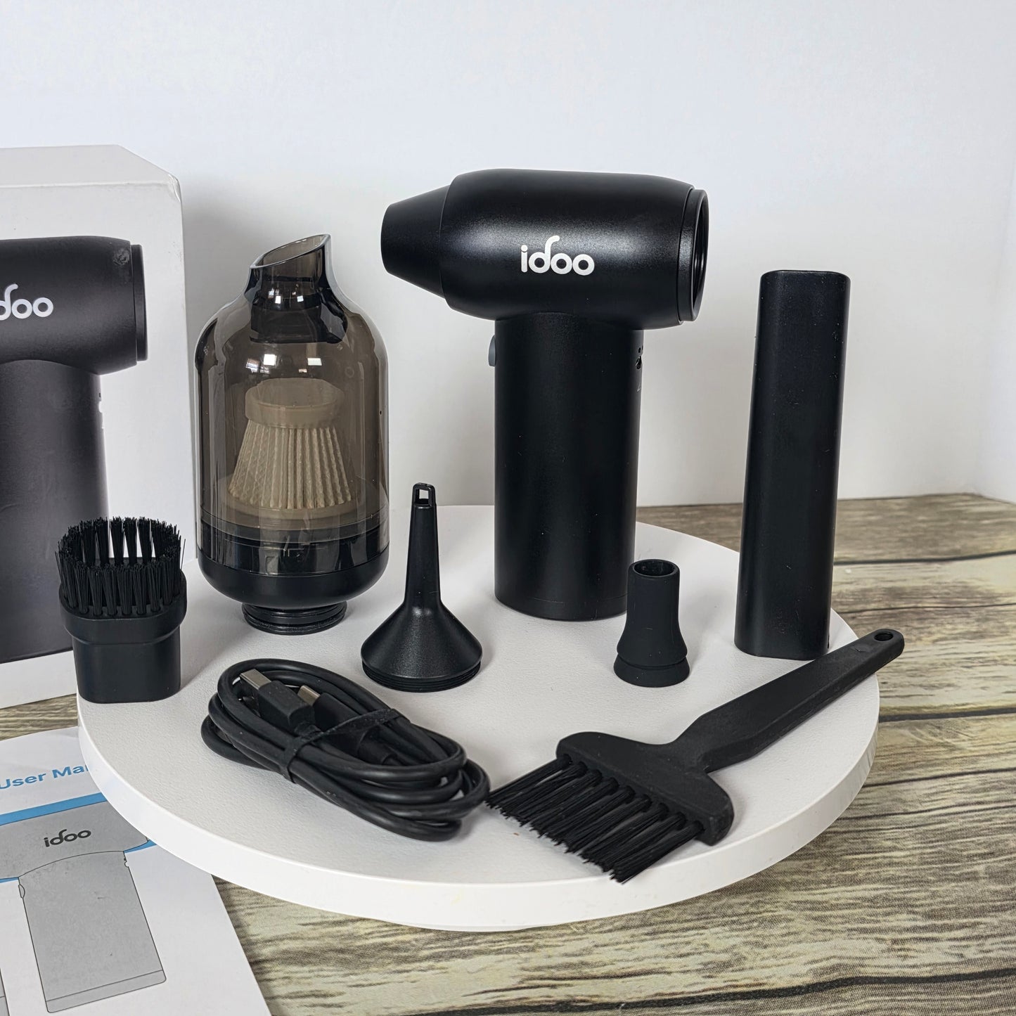 NIOP Idoo Air Duster with Attachments I-G-02 Black