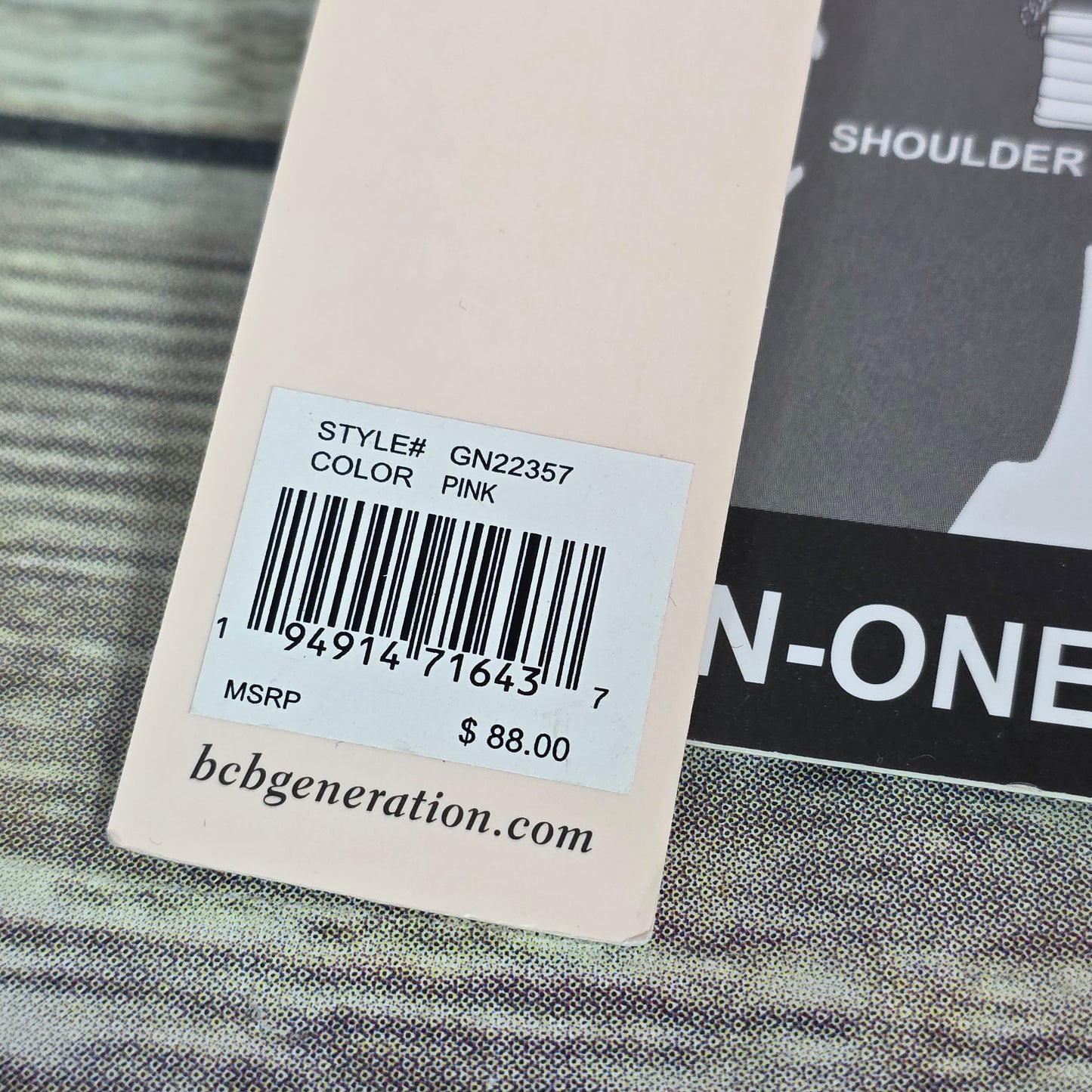 NWT New BCBG Generation Hot Pink Puffy Vinyl GN22374 2-in-1 Convertible Bag