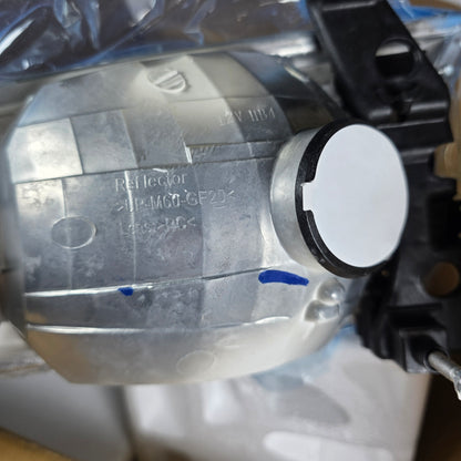 NIOB New Front Headlight Pair + Turn Signal Light Left + Right  2000-2001 Toyota Camry TCA0000885