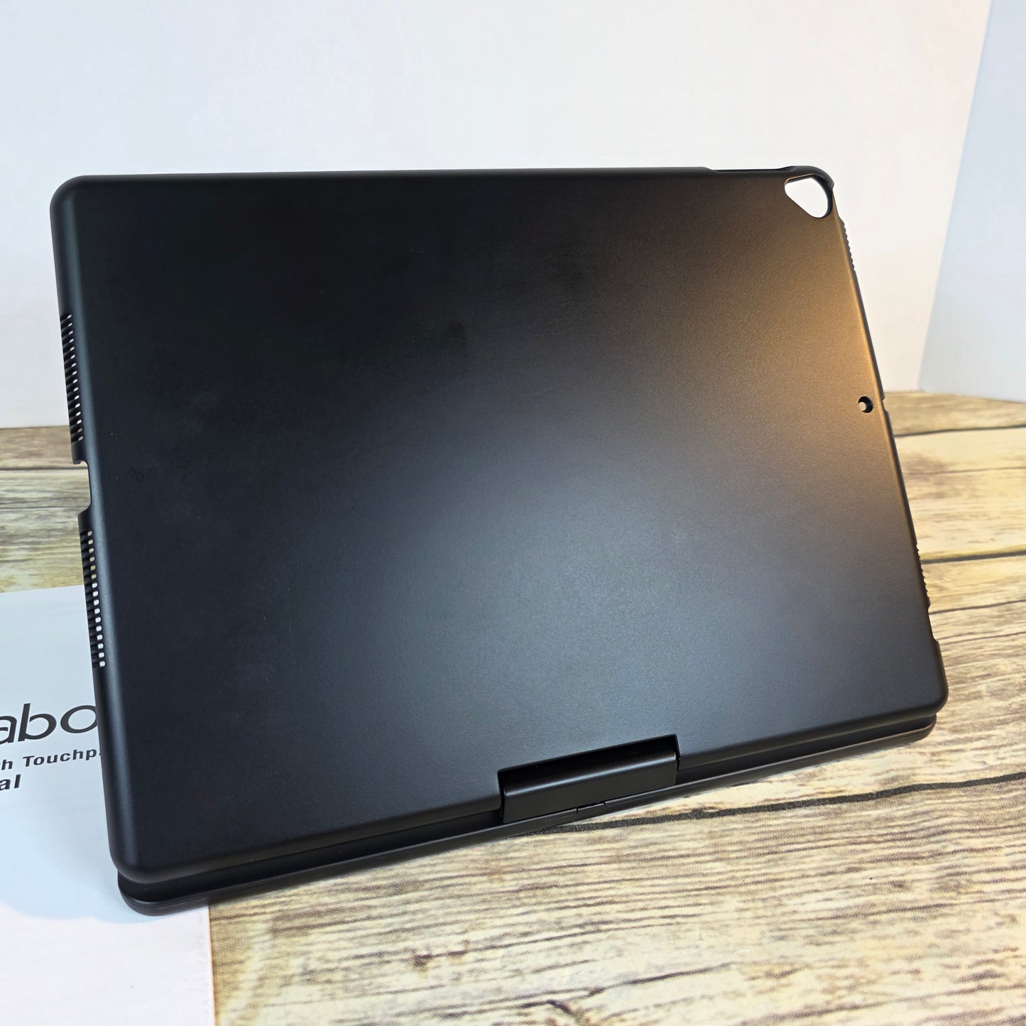 NIOB NokBabo F180 F360 NOKBABO's Keyboard iPad 9.7" /  10.2" / 10.5" Black